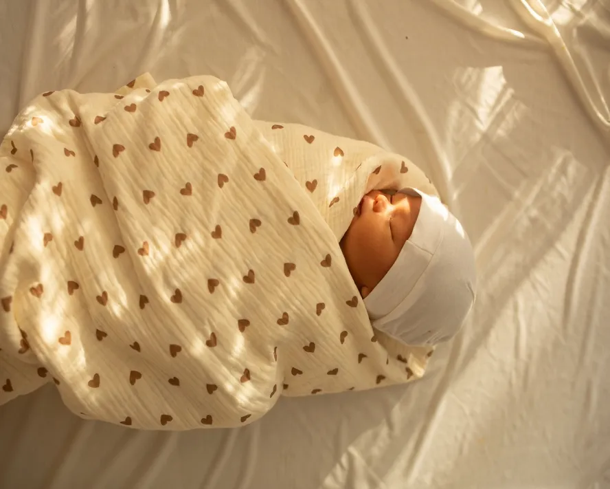 Kundak Nedir? Bebekler Neden Kundaklanır?