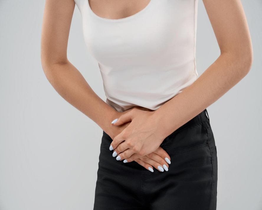Genital Bölgede Sivilce: Neden Çıkar, Nasıl Geçer ve Önlenir?